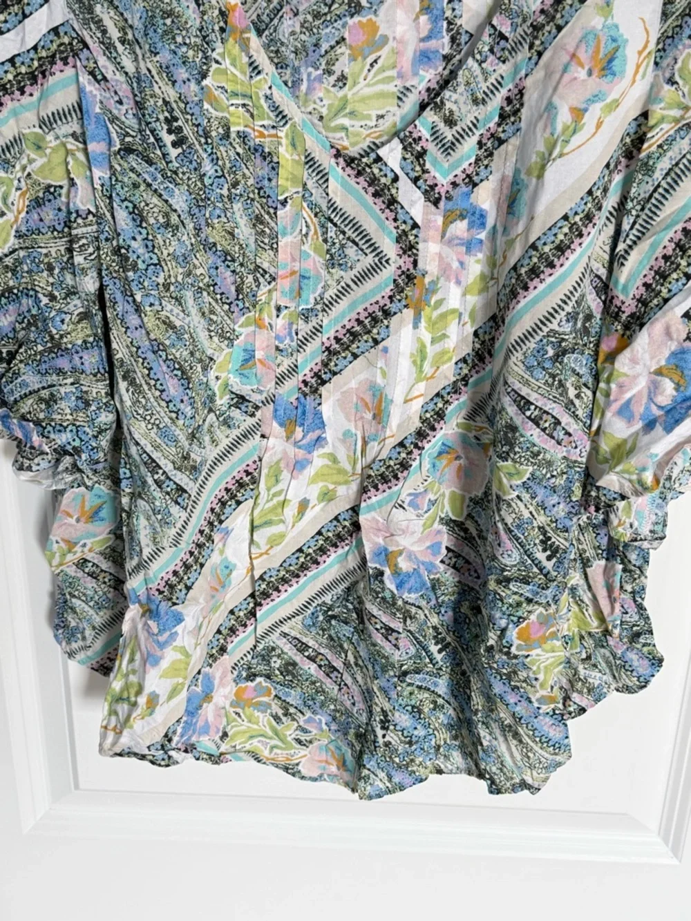 Anthropologie Maeve Multicolor Maya Flutter Sleeve Top Size 4 39694